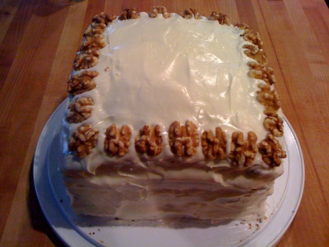 carrot cake top